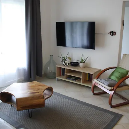 Green Garden Апартаменти *